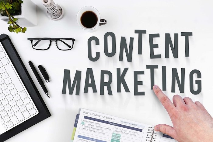 15 Website Content Hacks A-List Bloggers Use To Create Viral Content